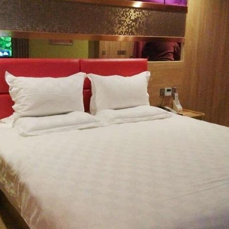 Mango Hotel Xi'An Xiaoyanta מראה חיצוני תמונה