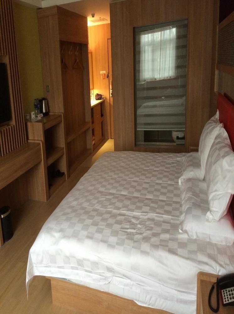 Mango Hotel Xi'An Xiaoyanta מראה חיצוני תמונה