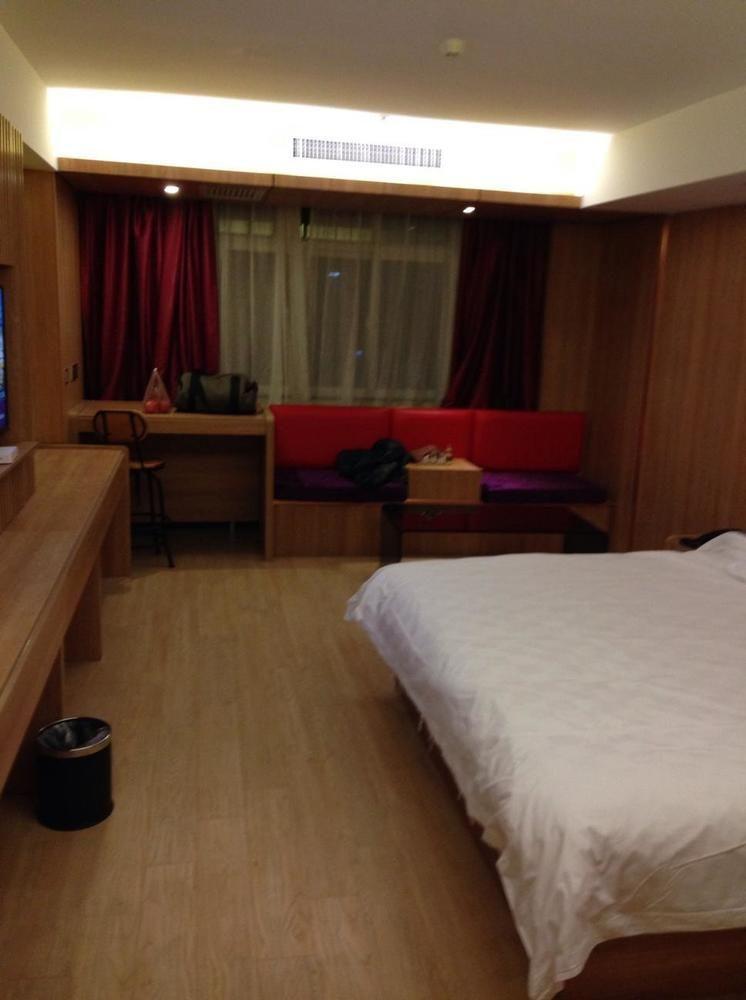 Mango Hotel Xi'An Xiaoyanta מראה חיצוני תמונה