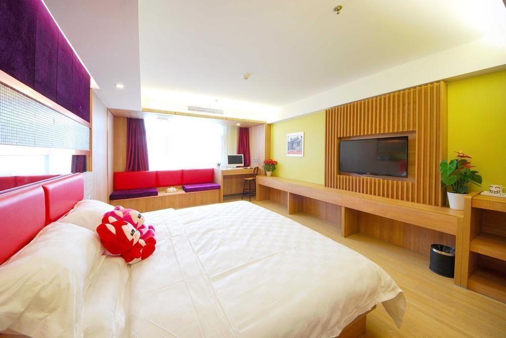Mango Hotel Xi'An Xiaoyanta מראה חיצוני תמונה